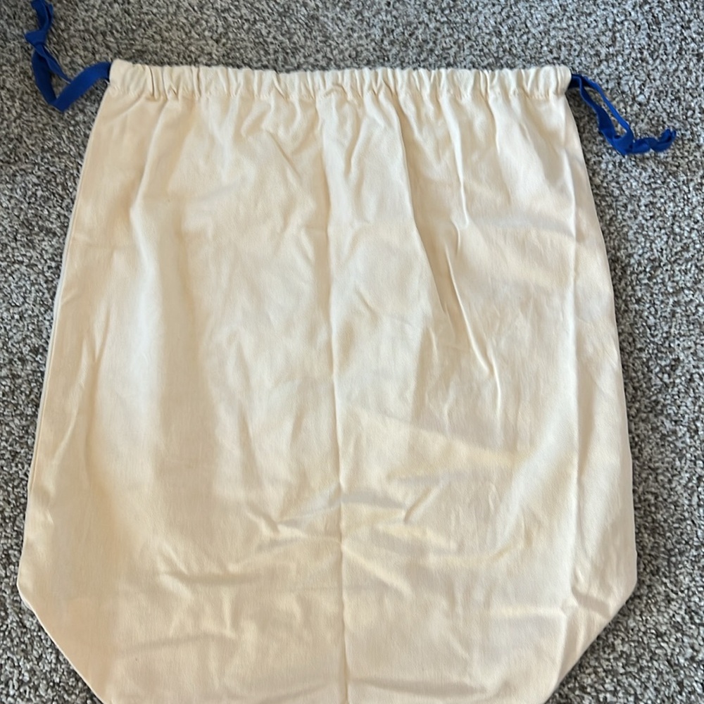 Louis Vuitton Beige Dust Bag - Picture 2 of 4